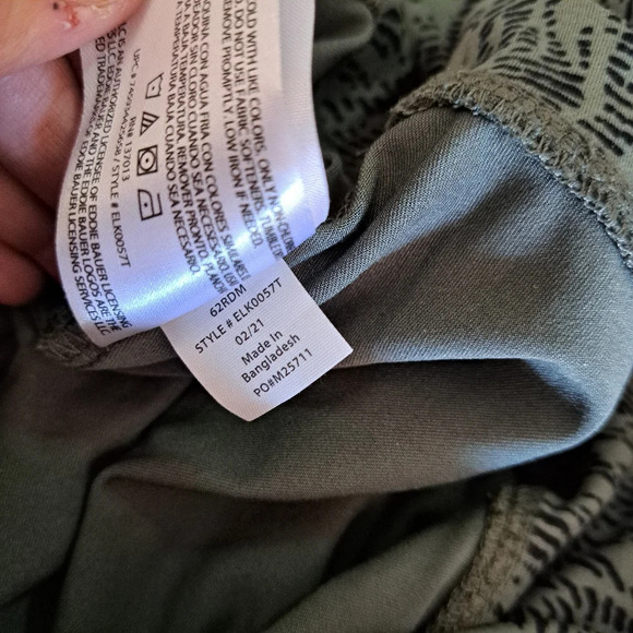 Eddie Bauer Women's Mini Skirt Size Medium Pull-on Stretch Faux Wrap Flare Green - Picture 8 of 8